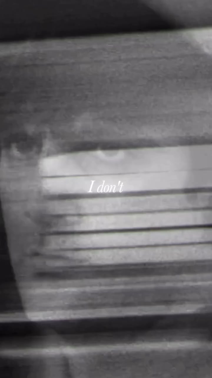 0:00 — Face through blinders